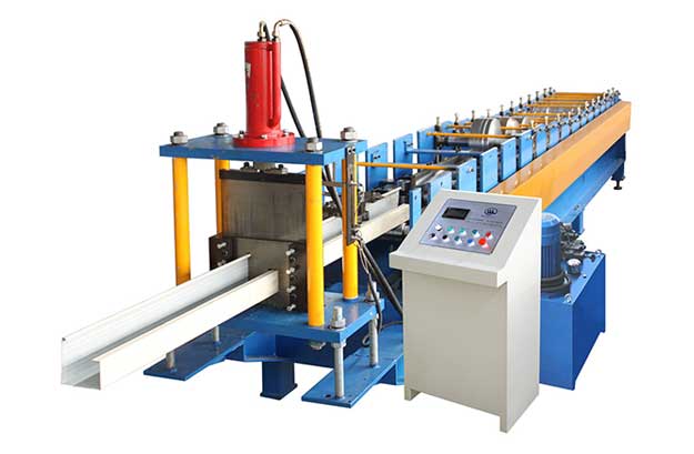 Gutter Forming Machine