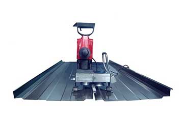 Auto Roof Seamer