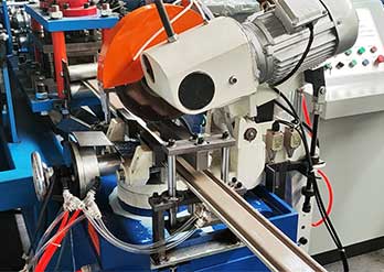 roller shutter door forming machine