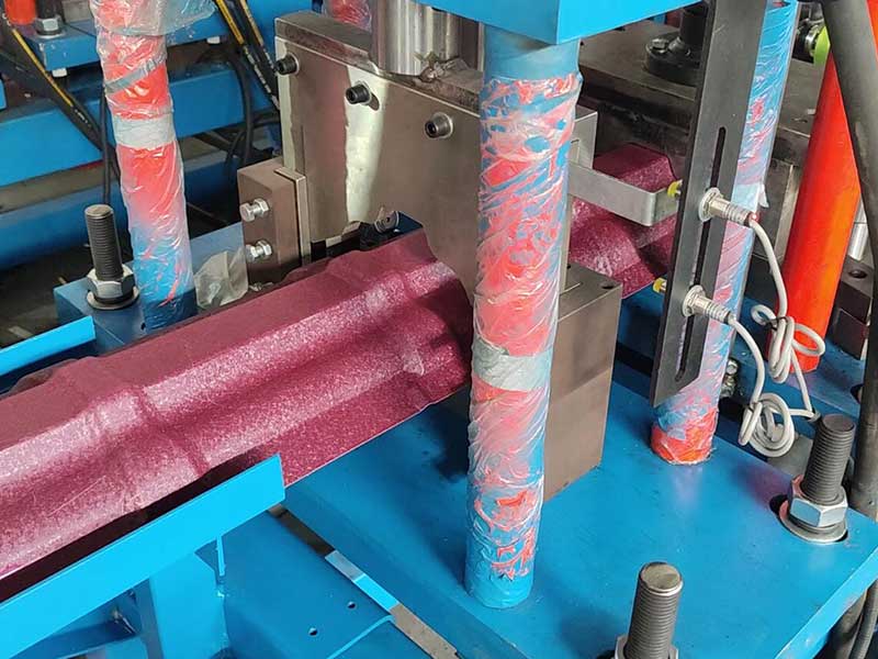 Tile Ridge Cap Machine
