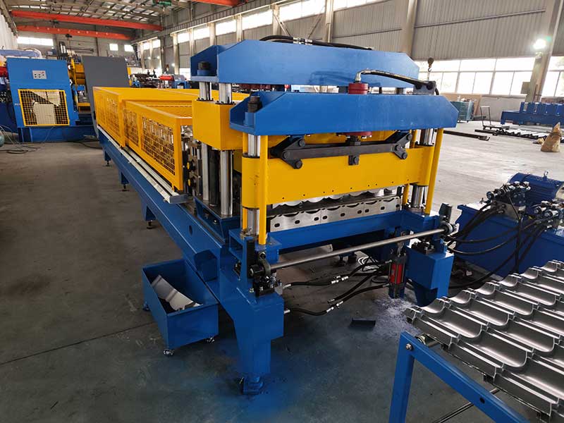 Tile Making Machine
